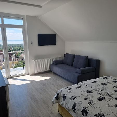 Lakeview Apartments Balatonfuered 外观 照片