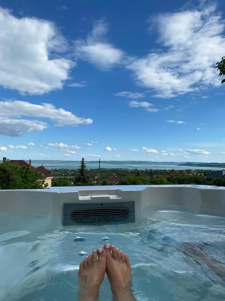 Lakeview Apartments Balatonfuered 外观 照片