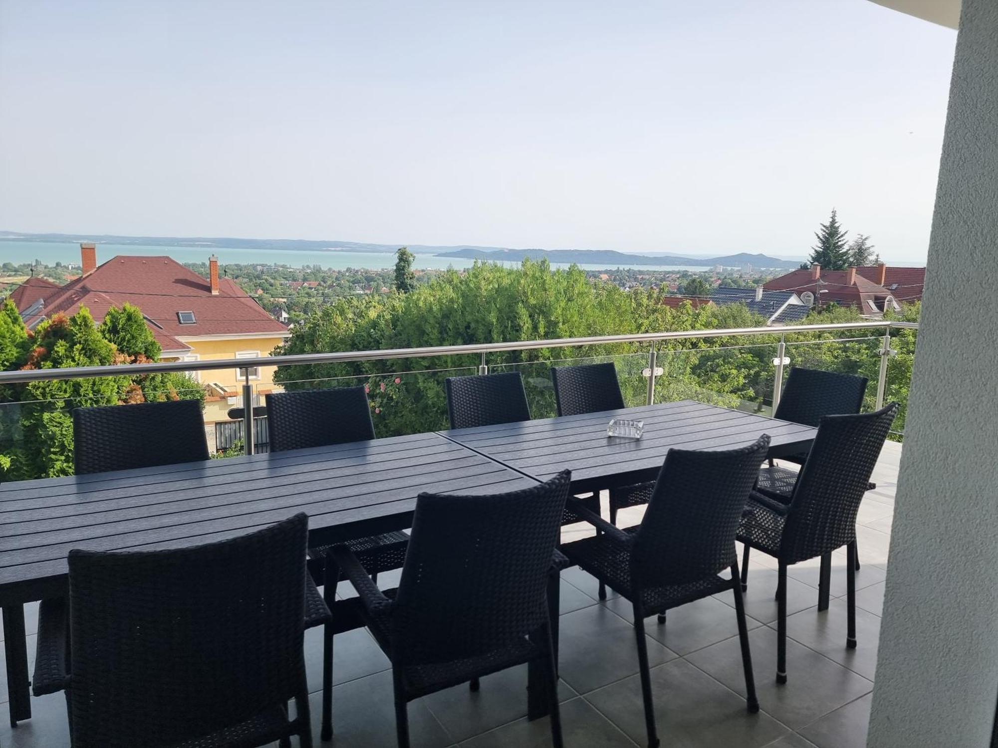 Lakeview Apartments Balatonfuered 外观 照片