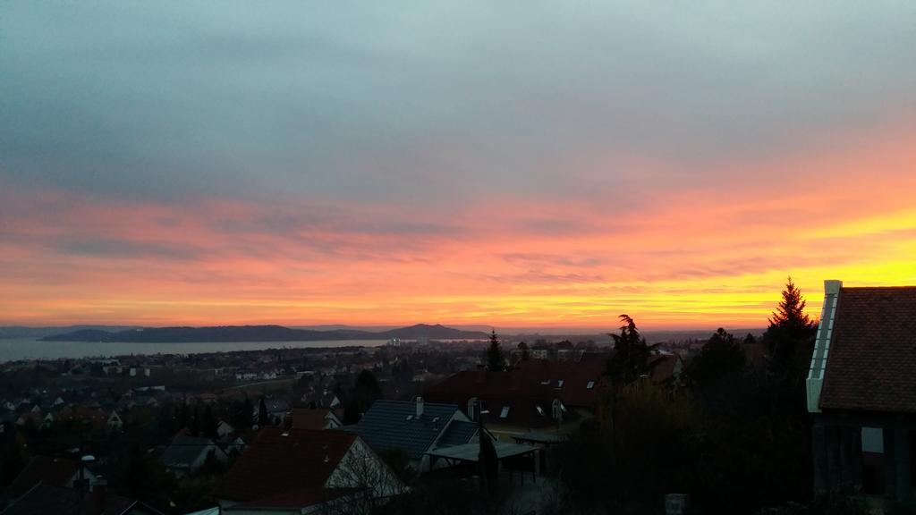 Lakeview Apartments Balatonfuered 外观 照片